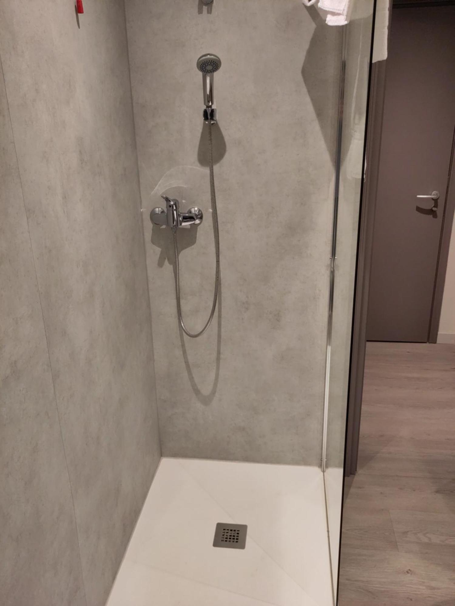 Confidence Hotel Europa Ченто Стая снимка